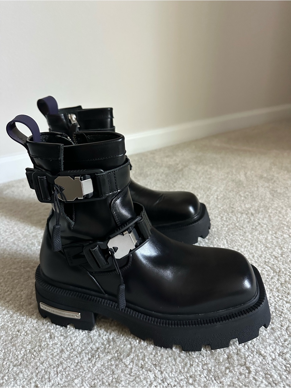 Eytys unisex Blade boots in leather.